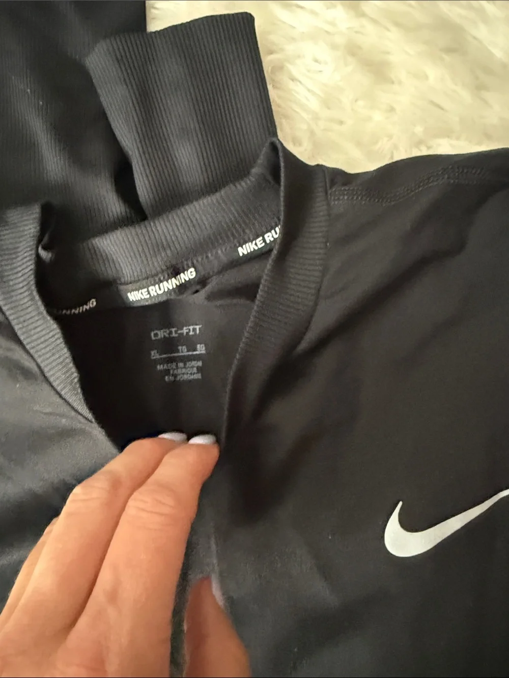 Nike running long
